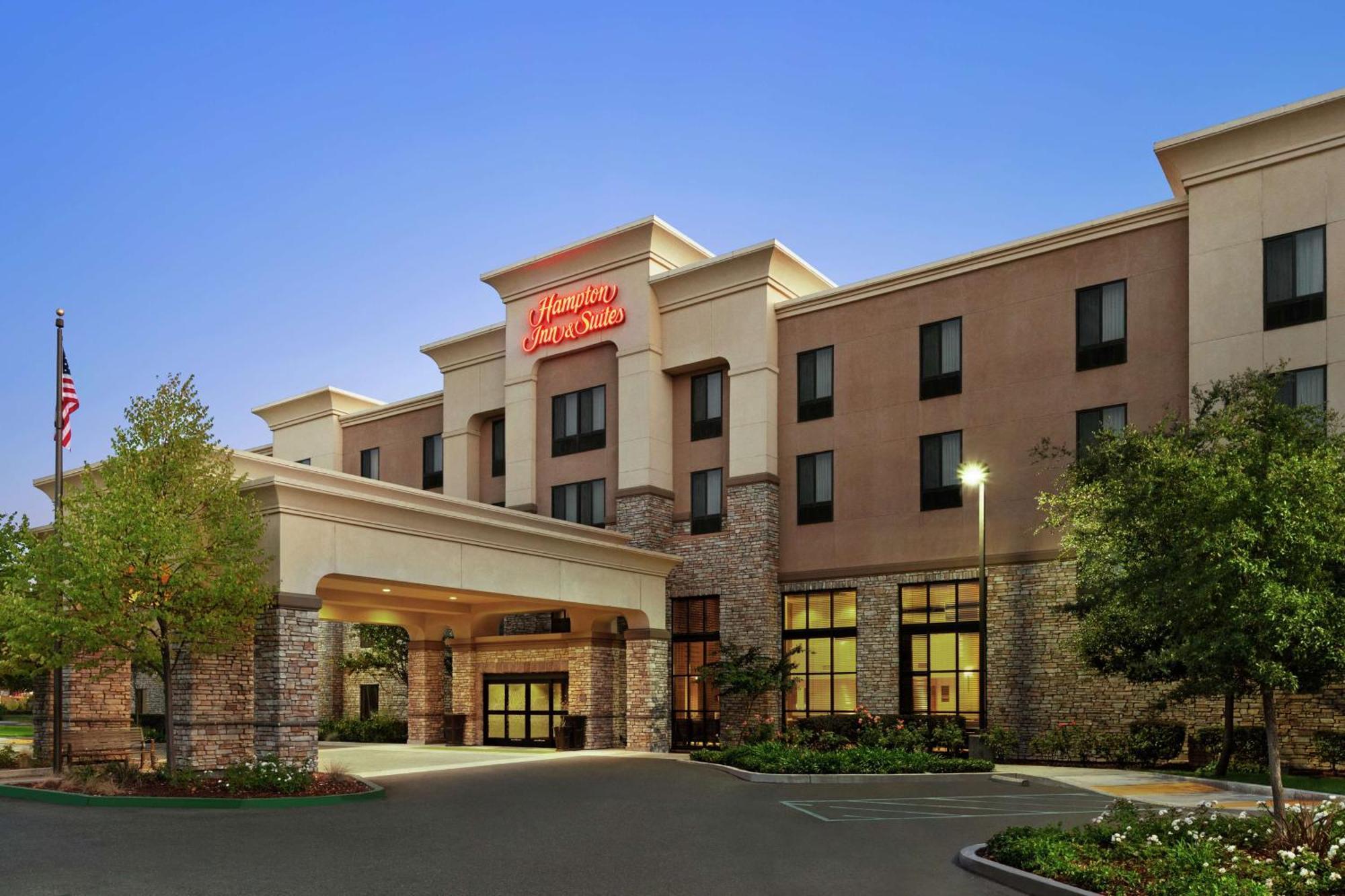 Hampton Inn & Suites West Sacramento Exterior photo